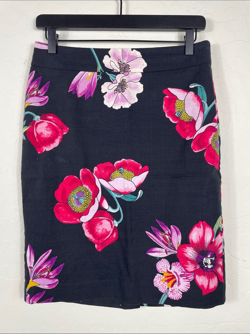 Ann Taylor Factory Black Pencil Skirt with Pink & Red Floral Print